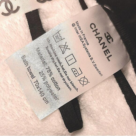 White Limited Edition🔥2pcs Chanel Towels GIftSet Large BathTowel & Face Towel - Picture 3 of 3